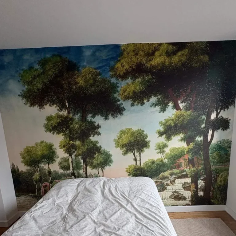 wallpaper installation